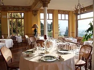 Hotell Les Roches Rouges