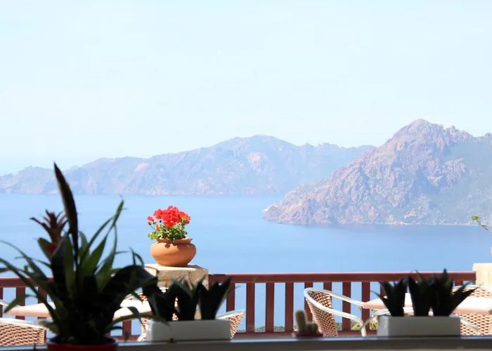 Les Roches Rouges Piana (Corsica)